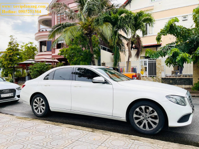 Hue Da Nang Hoi An에서 Mercedes-Benz E-Class 렌트