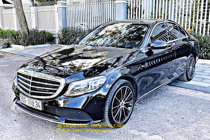cho-thue-xe-mercedes-benz-c200-tai-da-nang-gia-re-(1)