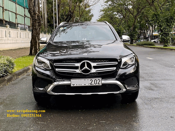 dich-vu-cho-thue-xe-mercedes-glc-200-da-nang-di-hue-(4)